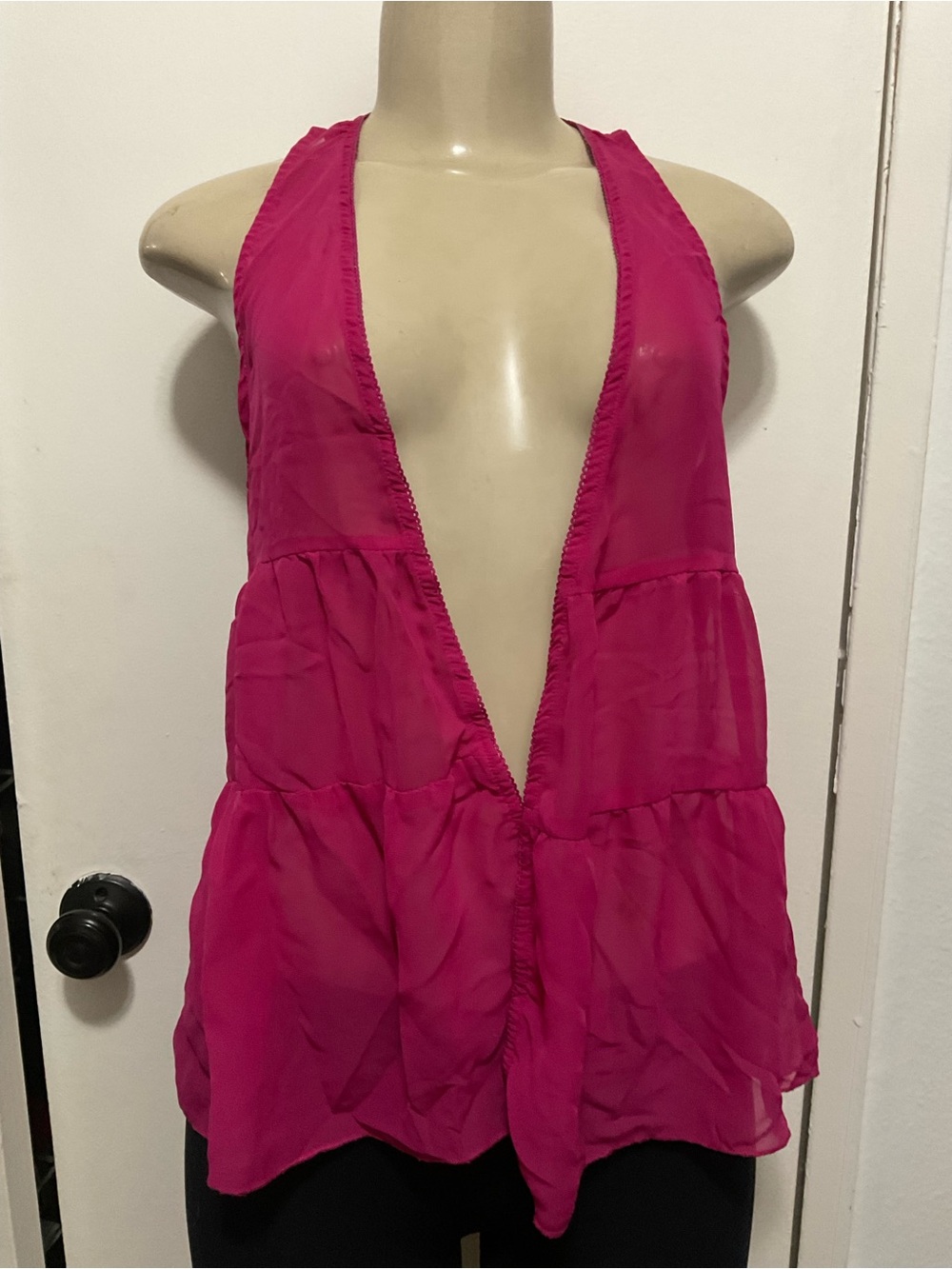 Self Esteem women’s Fuchsia sheer sleeveless cardigan size S